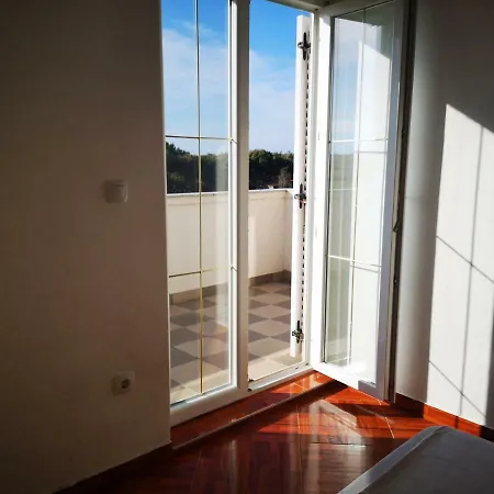 Anto Apartment Povljana