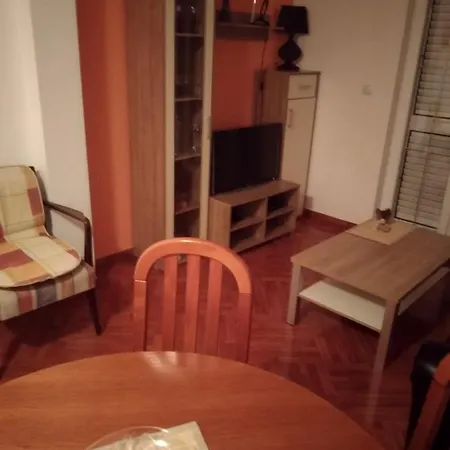 Anto Apartment Povljana